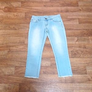 Ankle and cropped Jeans size 5